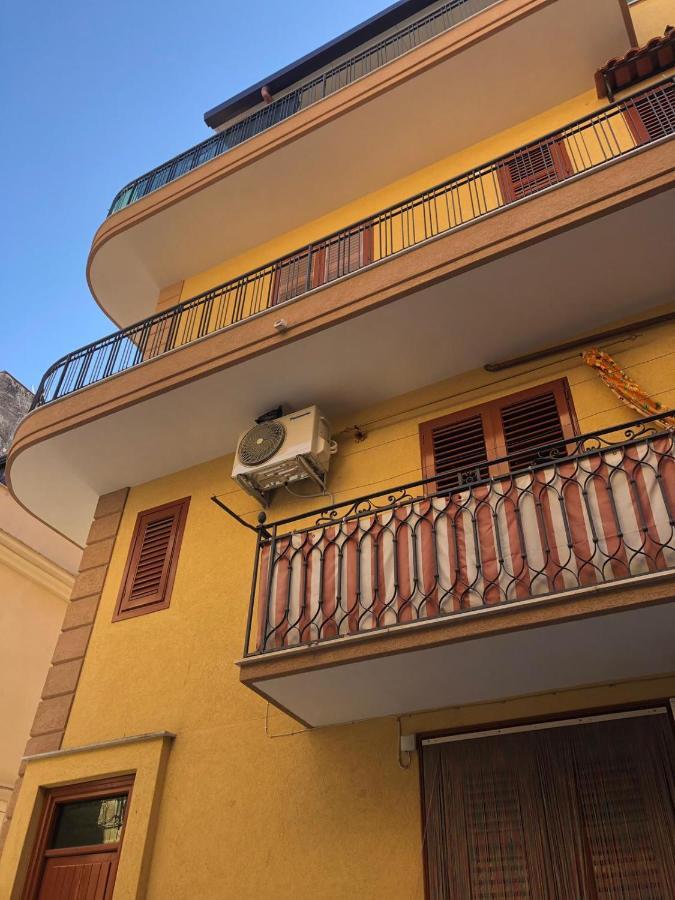 Casa Adriana Apartment Багерия Екстериор снимка